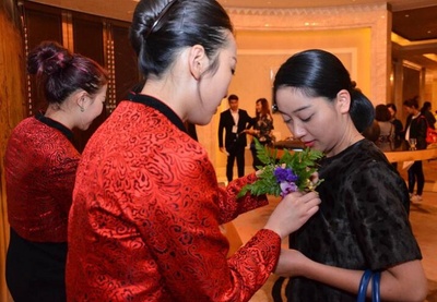 技術(shù)支撐鑄就百年品牌 國(guó)家普洱茶質(zhì)檢中心以禮儀服務(wù)強(qiáng)化行業(yè)賦能